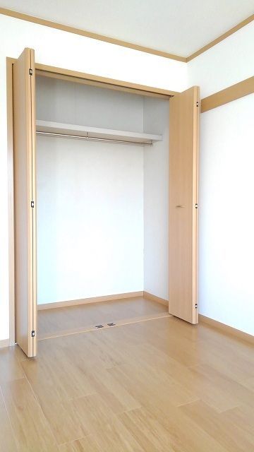 ��ʌ��������܎s��΋�z�K�Q���ڂ̃A�p�[�g�̎��[