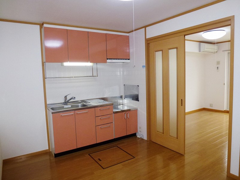 ��ʌ��������܎s��΋�z�K�Q���ڂ̃A�p�[�g�̂��̑�