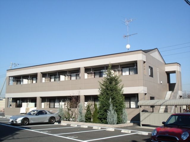 ��ʌ��@�c�s�֎R�S����2-40�̃A�p�[�g�̌����O��