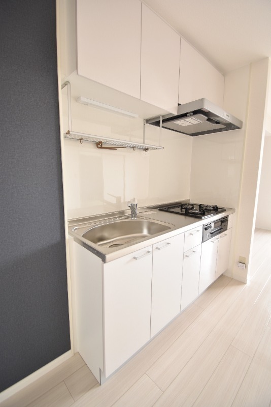 ��ʌ��������܎s��{��O���S���ڂ̃A�p�[�g�̃L�b�`��