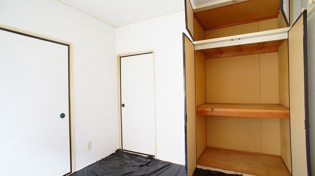 ��ʌ��k�����S�ɓޒ����S���ڂ̃}���V�����̂��̑������E�X�y�[�X