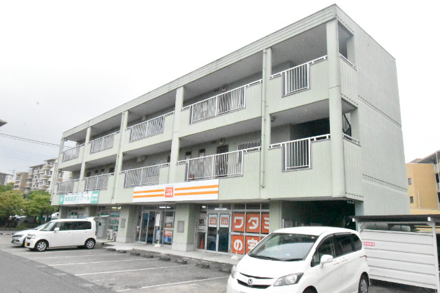 ��ʌ��������܎s�΋擌�Y�a�Q���ڂ̃}���V�����̌����O��