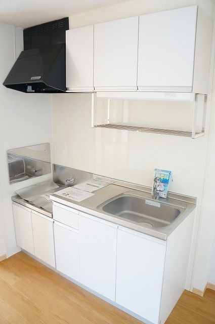 ��ʌ��������܎s�΋擌�Y�a�Q���ڂ̃}���V�����̃L�b�`��