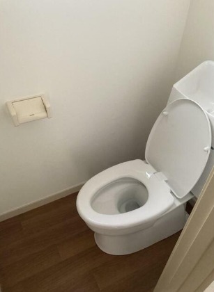 ��ʌ��������܎s�������a�c���Q���ڂ̃A�p�[�g�̃g�C��