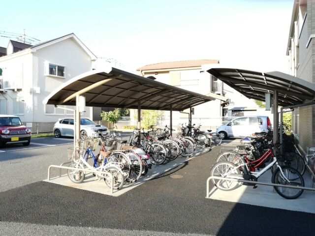 ��ʌ������s�����R���ڂ̃A�p�[�g�̂��̑�