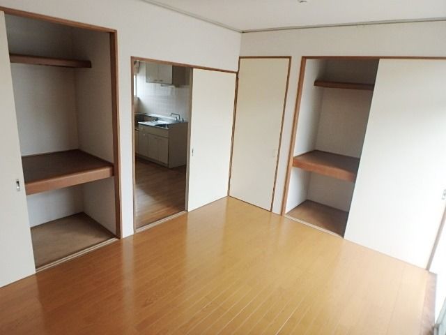 ��ʌ��������܎s��{��x�̓����Q���ڂ̃A�p�[�g�̂��̑������E�X�y�[�X