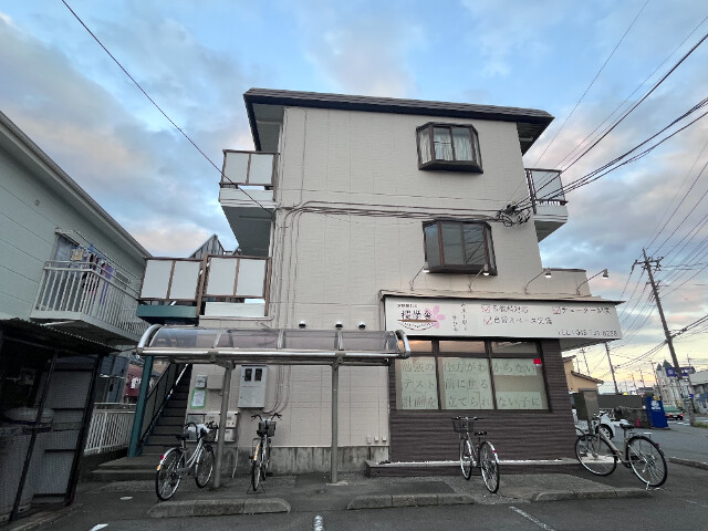 ��ʌ��������܎s�����擌��{�V���ڂ̃}���V�����̌����O��