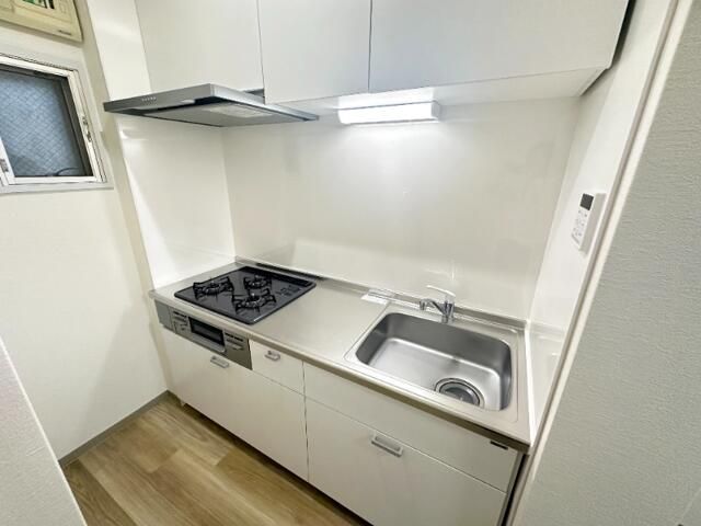 ��ʌ��������܎s������x�蒬�̃}���V�����̃L�b�`��