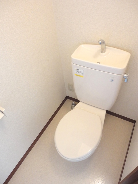 ��ʌ�����s�ܔԒ��̃A�p�[�g�̃g�C��