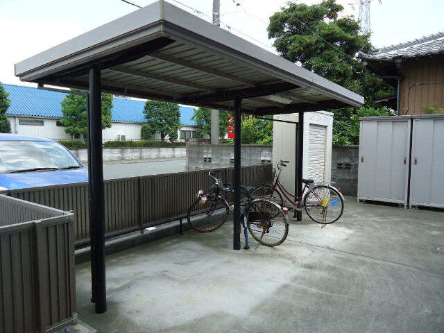 ��ʌ�����s�ܔԒ��̃A�p�[�g�̂��̑�