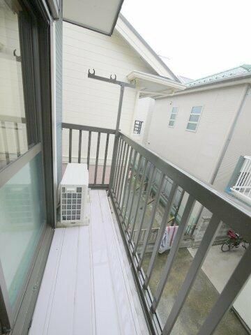 ��ʌ��������܎s�k��y�C���̃A�p�[�g�̃o���R�j�[