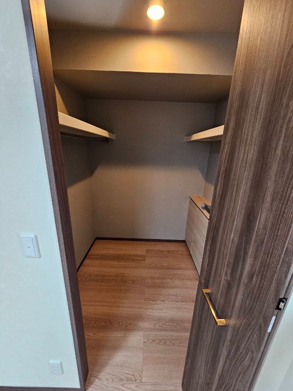 ��ʌ��������܎s��{��V�����P���ڂ̃A�p�[�g�̎��[