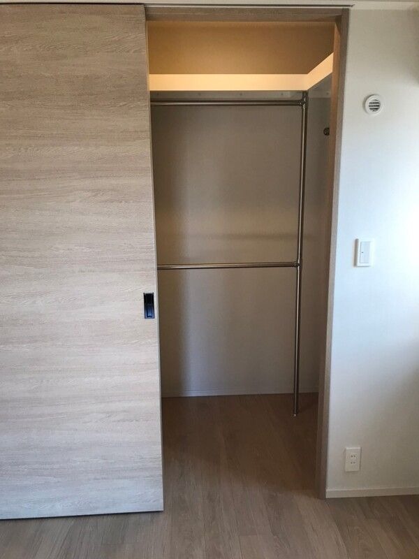 ��ʌ��������܎s�Y�a���ՂX���ڂ̃}���V�����̎��[