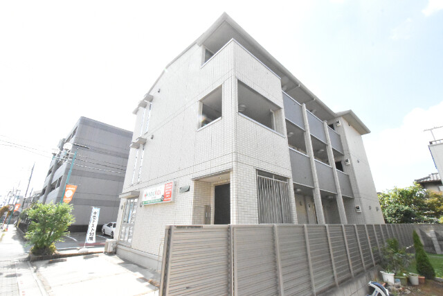 ��ʌ������s�ԌI�S���ڂ̃A�p�[�g�̌����O��