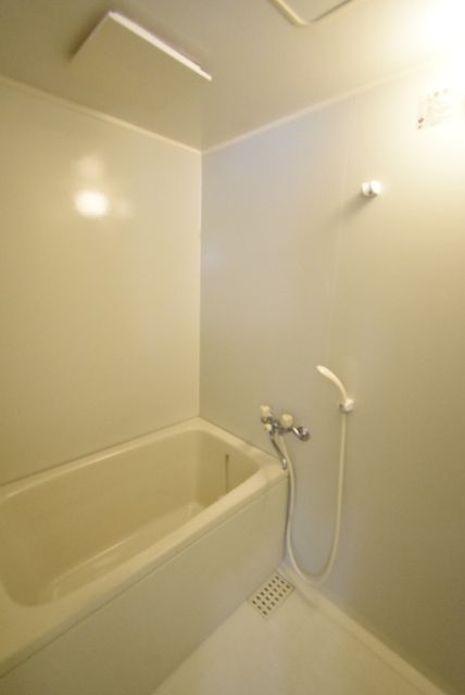 ��ʌ��������܎s������x�蒬�̃}���V�����̃o�X