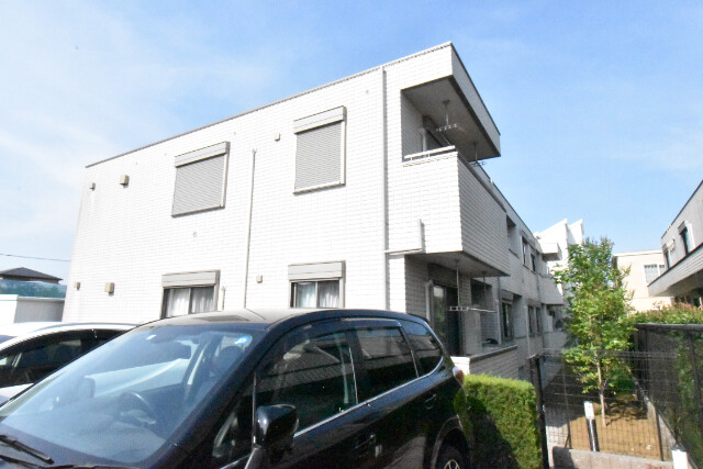 ��ʌ�����s�厚���s����488-3�̃}���V�����̌����O��