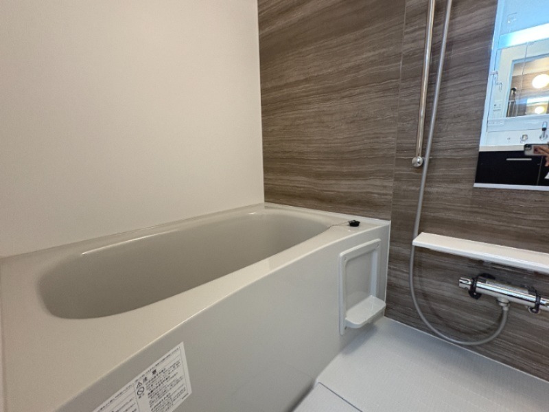 ��ʌ��������܎s����厚����{���̃A�p�[�g�̃o�X