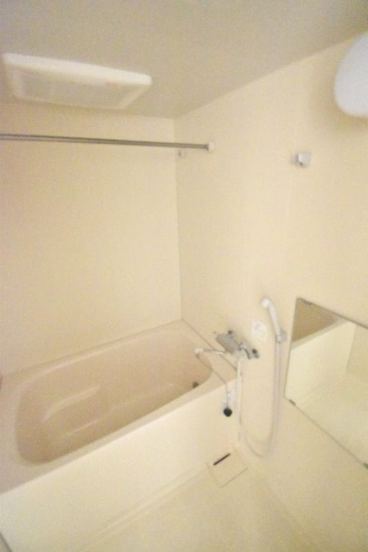 ��ʌ�����s�˒˓�P���ڂ̃}���V�����̃o�X