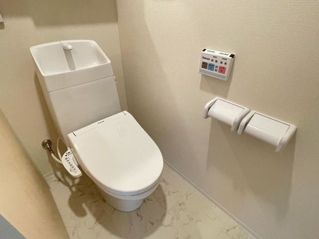 ��ʌ�����s�厚���̃A�p�[�g�̃g�C��