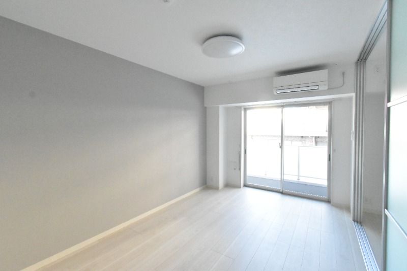 ��ʌ��z�J�s��z�J�P���ڂ̃}���V�����̋����E���r���O