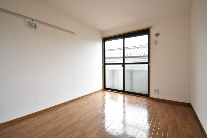 ��ʌ�����s�厚���Ԃ̃A�p�[�g�̂��̑������E�X�y�[�X