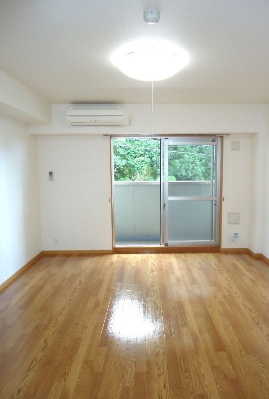 ��ʌ��������܎s������厚����O�̃}���V�����̋��ԁE���r���O