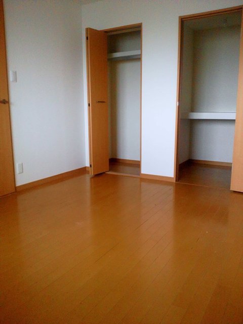 ��ʌ��������܎s����厚�󗈂̃}���V�����̂��̑������E�X�y�[�X