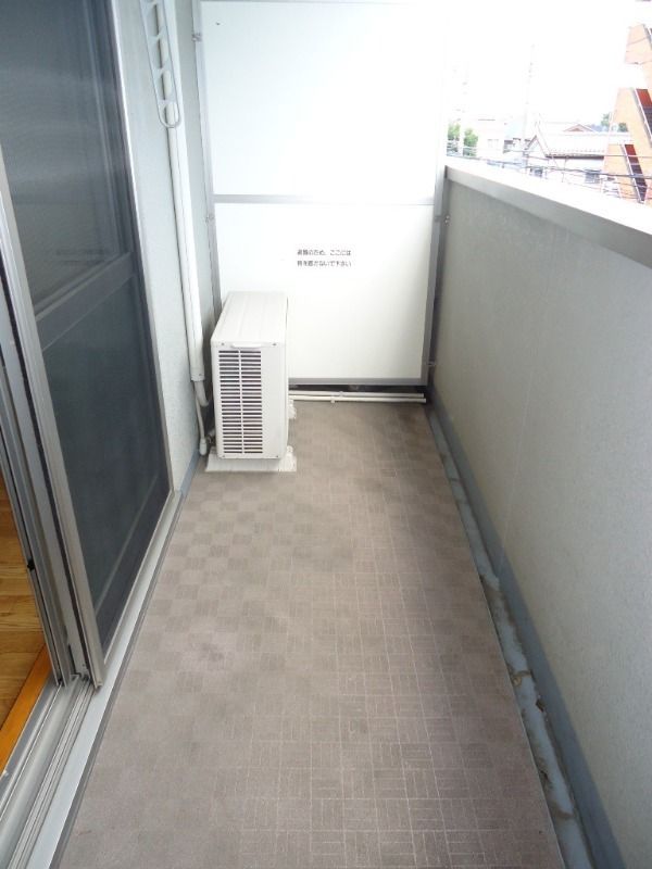 ��ʌ��������܎s������厚����O�̃}���V�����̃o���R�j�[