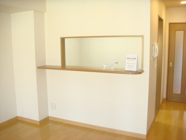 ��ʌ��������܎s�����e�P���ڂ̃}���V�����̂��̑������E�X�y�[�X