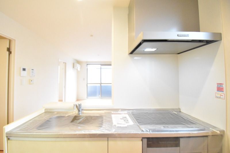 ��ʌ��������܎s��{��V�����P���ڂ̃A�p�[�g�̃L�b�`��