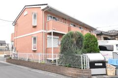 ��ʌ��z�J�s�_�����Q���ڂ̃A�p�[�g�̌����O��