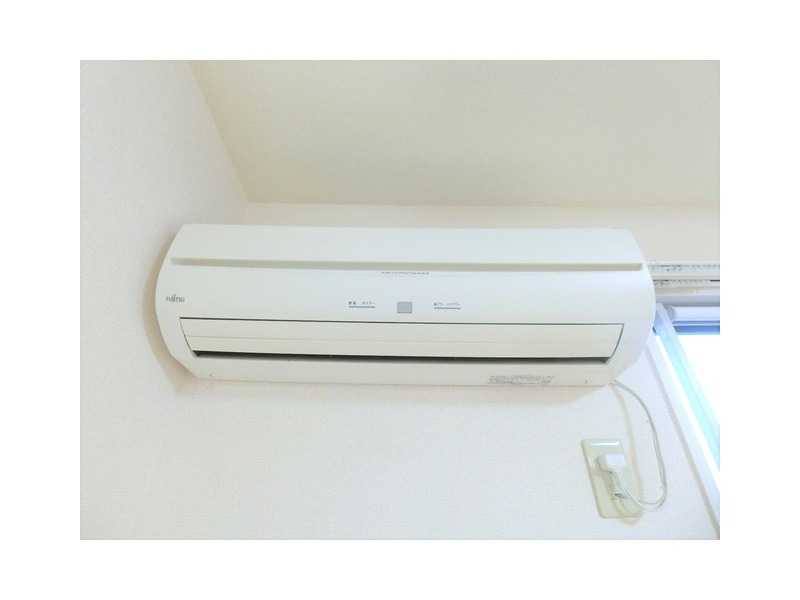 ��ʌ������s�����R���ڂ̃A�p�[�g�̂��̑��ݔ�