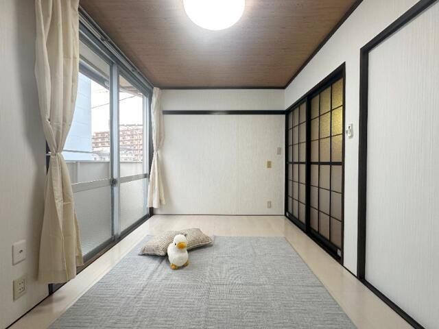 ��ʌ��������܎s�����擌��{�T���ڂ̃A�p�[�g�̋��ԁE���r���O