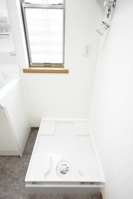 ��ʌ�����s�厚�����̃A�p�[�g�̂��̑��ݔ�