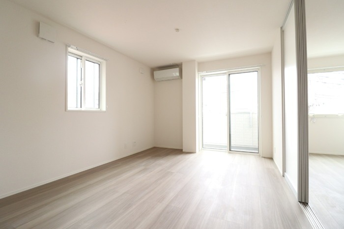 ��ʌ��������܎s�Y�a��k�Y�a�S���ڂ̃}���V�����̋��ԁE���r���O