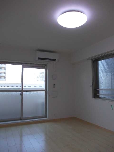 ��ʌ��z�J�s���C�N�^�E���W���ڂ̃}���V�����̂��̑������E�X�y�[�X