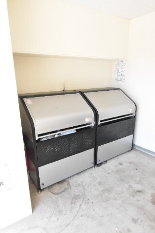 ��ʌ��z�J�s���C�N�^�E���W���ڂ̃}���V�����̂��̑�