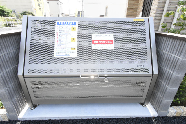 ��ʌ��������܎s���搼��{�P���ڂ̃A�p�[�g�̂��̑�