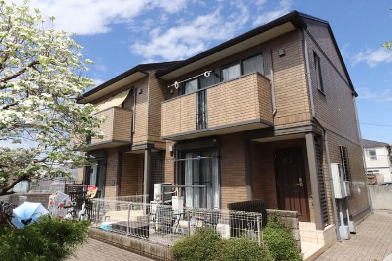 ��ʌ��������܎s��������u�Q���ڂ̃e���X�n�E�X�̌����O��