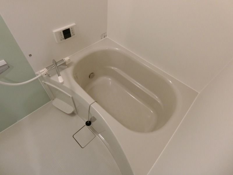 ��ʌ��������܎s�΋�����T���ڂ̃A�p�[�g�̃o�X