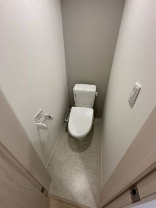 ��ʌ��������܎s�k��{�����Q���ڂ̃A�p�[�g�̃g�C��