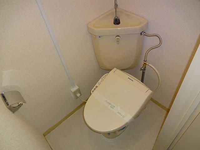 ��ʌ��������܎s�Y�a��{���S���ڂ̃A�p�[�g�̃g�C��