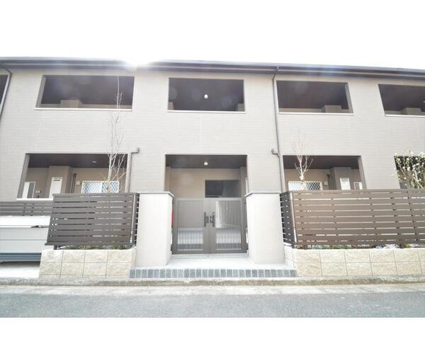 ��ʌ�����s���{���P����35-5�̃A�p�[�g�̌����O��