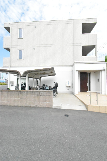 ��ʌ��������܎s��΋�������P���ڂ̃A�p�[�g�̃G���g�����X