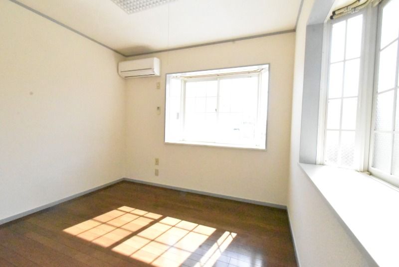 ��ʌ��������܎s������t���R���ڂ̃A�p�[�g�̋��ԁE���r���O