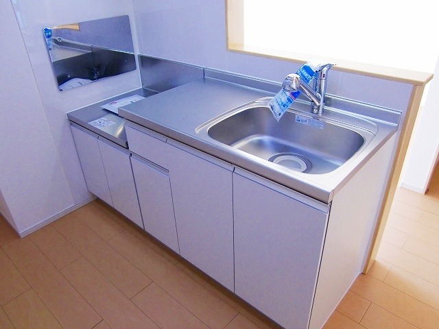 ��ʌ��������܎s��΋搼���R���ڂ̃A�p�[�g�̃L�b�`��