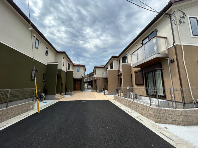 ��ʌ��������܎s����厚�w��3272-2�̃e���X�n�E�X�̌����O��