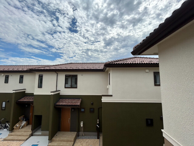 ��ʌ��������܎s����厚�w��̃e���X�n�E�X�̌����O��