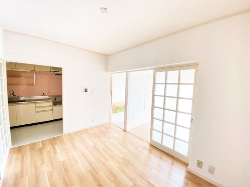 ��ʌ��������܎s��{��O���P���ڂ̃}���V�����̋��ԁE���r���O