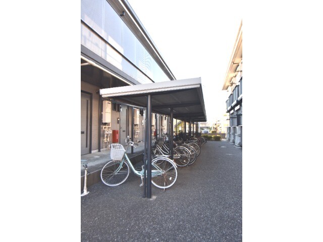 ��ʌ��������܎s��΋搼���̃A�p�[�g�̂��̑�